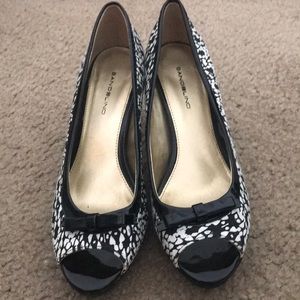 Black and White 2inch heel